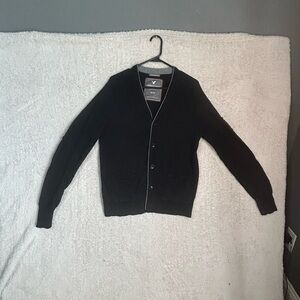 American Eagle Cardigan Women’s Size Medium Blue. Preppy  Casual Vintage Fit